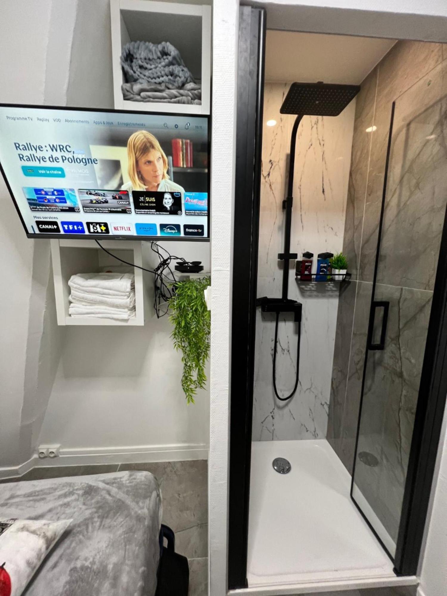 Paris Bastille Bercy Gare De Lyon Chambre Climatisee 9M2 Ideal 1 Pers ,Max 2 Pers Exterior photo